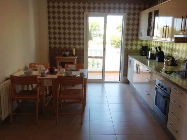 Resale Villa Te koop in Frigiliana in Spanje, gelegen aan de Costa del Sol-Oost