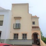 Vooraanzicht van Huis Te koop in Nerja in Spanje, gelegen aan de Costa del Sol-Oost