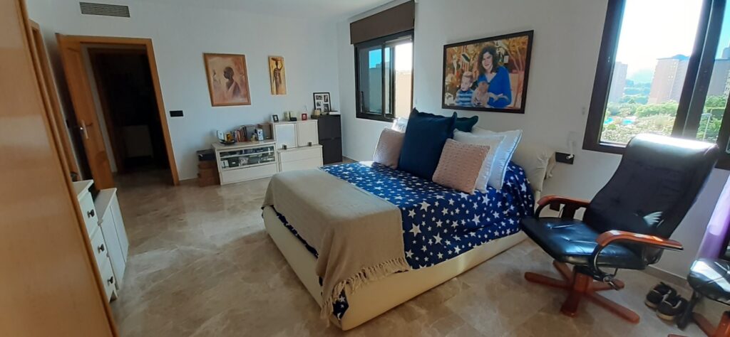 Resale Appartement Te koop in Benidorm in Spanje, gelegen aan de Costa Blanca-Noord