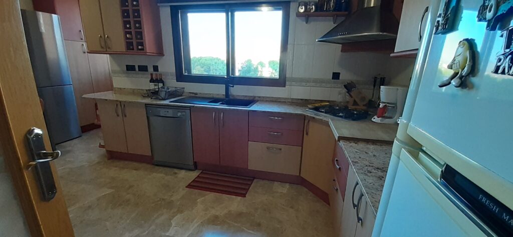 Resale Appartement Te koop in Benidorm in Spanje, gelegen aan de Costa Blanca-Noord