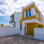 Nieuwbouw Huis Te koop in Dénia in Spanje, gelegen aan de Costa Blanca-Noord