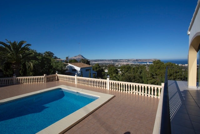 Villa Te koop in Javea in Spanje, gelegen aan de Costa Blanca-Noord