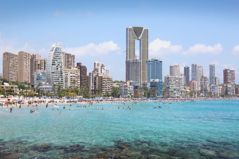 Nieuwbouw Appartement Te koop in Benidorm in Spanje, gelegen aan de Costa Blanca-Noord