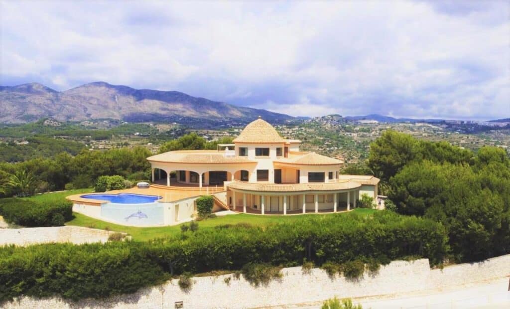 Bovenaanzicht Villa Te koop in Calpe in Spanje, gelegen aan de Costa Blanca-Noord