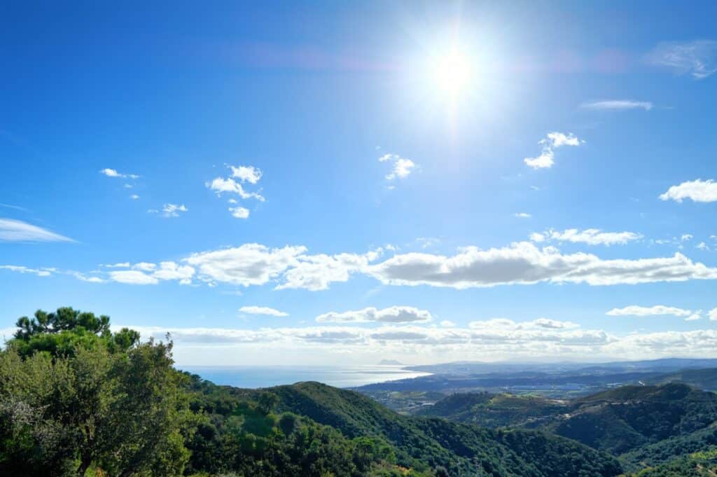 Verzicht vanaf Villa Te koop in Estepona in Spanje, gelegen aan de Costa del Sol-West