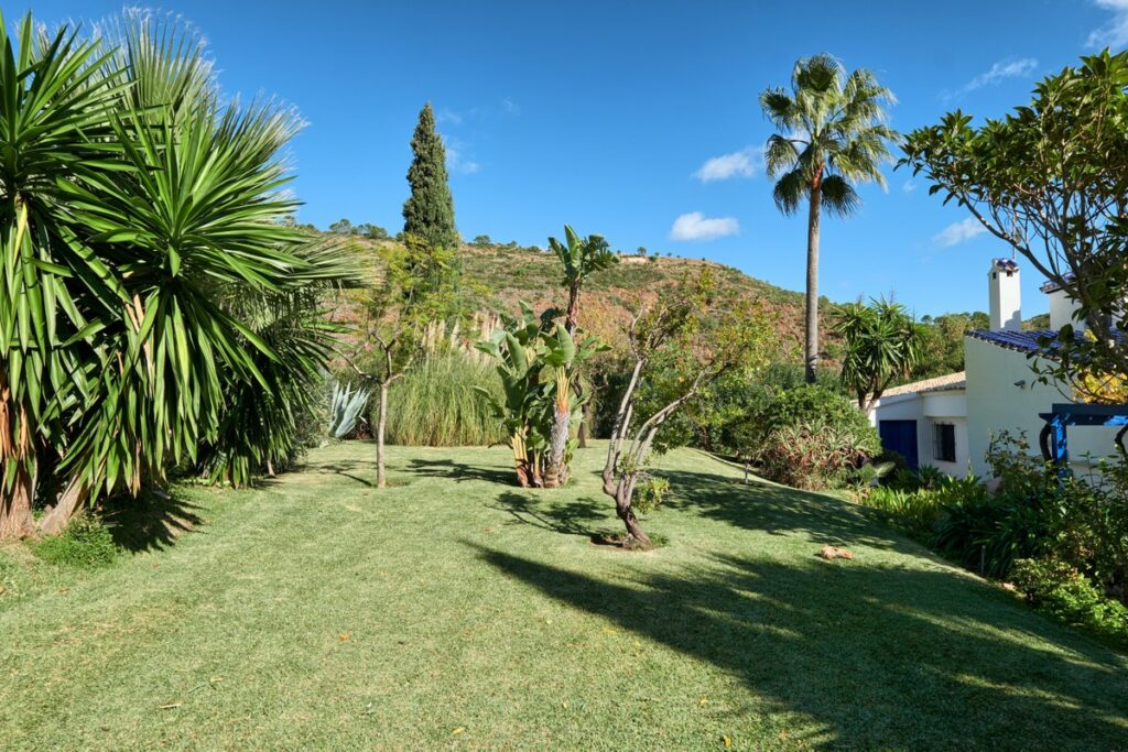 Villa Te koop in Estepona in Spanje, gelegen aan de Costa del Sol-West