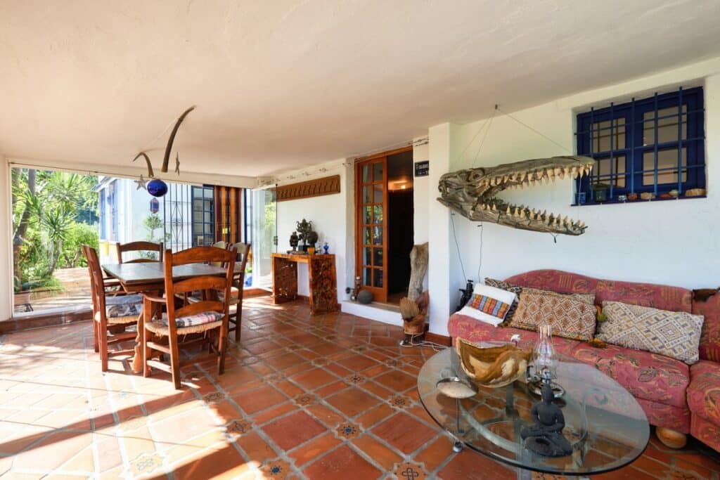 Villa Te koop in Estepona in Spanje, gelegen aan de Costa del Sol-West
