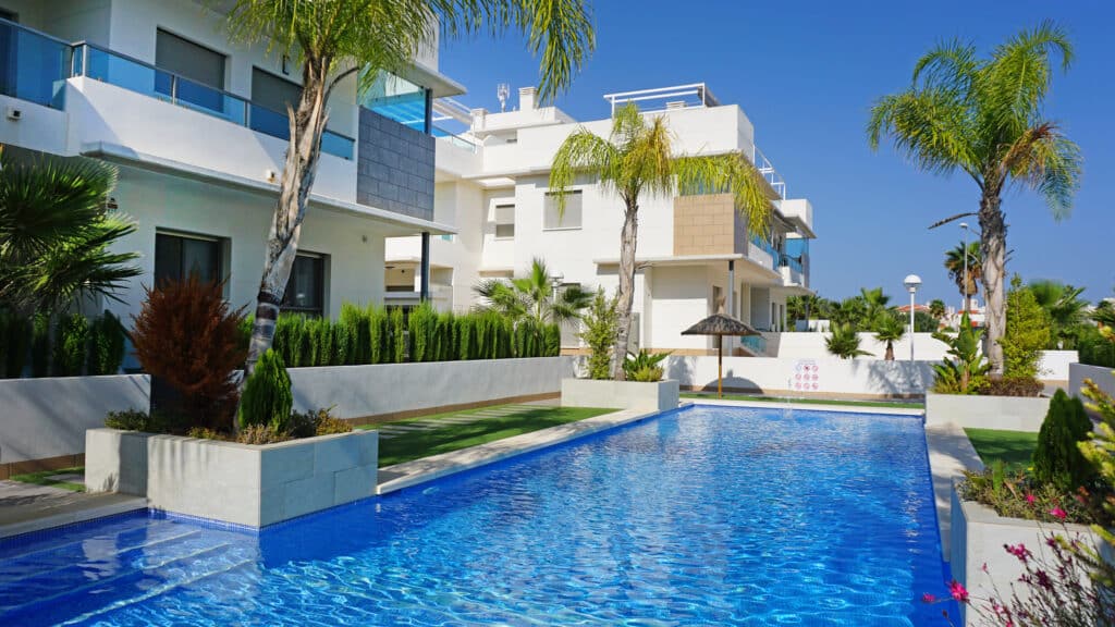 Gemeenschappelijk zwembad van Nieuwbouw Appartementen Te koop in Ciudad Quesada in Spanje, gelegen aan de Costa Blanca-Zuid