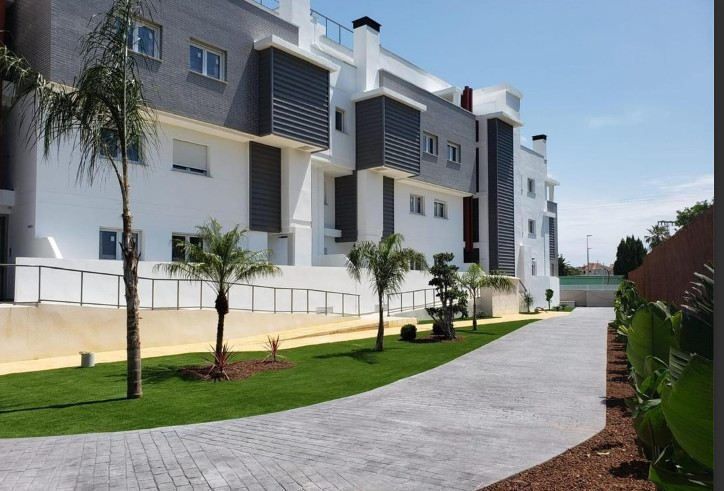 Vooraanzicht gebouw van Appartement Te koop in Denia in Spanje, gelegen aan de Costa Blanca-Noord