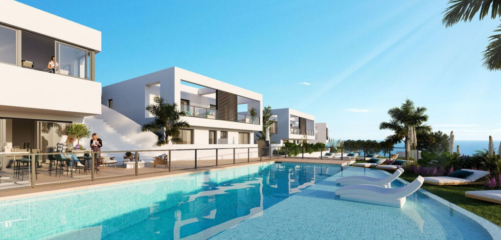 Gemeenschappelijk zwembad van Nieuwbouw Huizen Te koop in Mijas in Spanje, gelegen aan de Costa del Sol-Centro