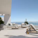 Terras met zeezicht van Nieuwbouw Appartement Te koop in Estepona in Spanje, gelegen aan de Costa del Sol-West