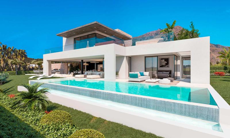 Zembad en vooraanzicht Nieuwbouw Villa Te koop in Estepona in Spanje, gelegen aan de Costa del Sol-West