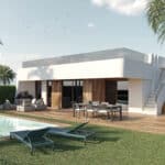 Terras, zwembad en vooraanzicht van nieuwbouw villa in Alhama de Murcia in Spanje, gelegen aan de  Costa Cálida