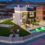 Nieuwbouw Villa Te koop in Mutxamel in Spanje, gelegen aan de Costa Blanca-Noord