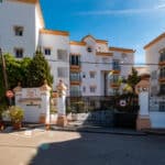 Vooraanzicht van resale appartement in Nueva Andalucia in Spanje, gelegen aan de  Costa del Sol-West