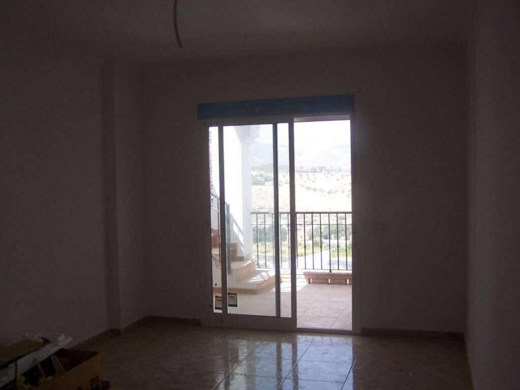 Appartement Te koop in Alcaucin in Spanje, gelegen aan de Costa del Sol-Oost