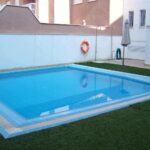 Gemeenschappelijk zwembad van resale appartementen in Torrox in Spanje, gelegen aan de  Costa del Sol-Oost