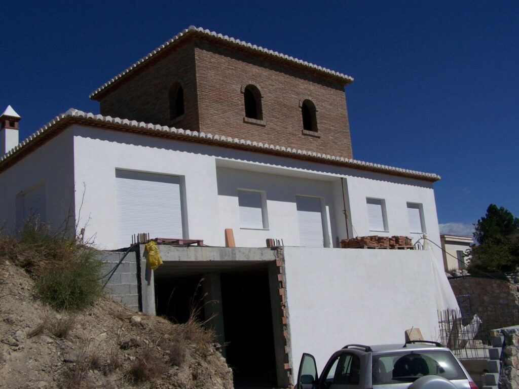 Nieuwbouw Villa Te koop in Almunecar in Spanje, gelegen aan de Costa Tropical