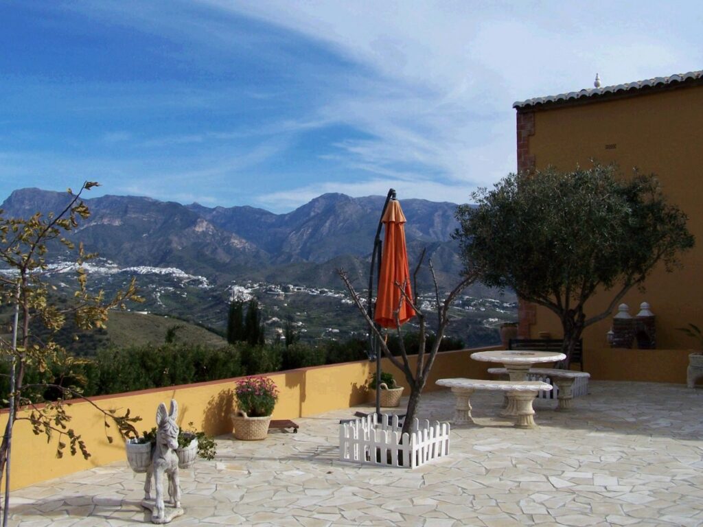 Villa Te koop in Nerja in Spanje, gelegen aan de Costa del Sol-Oost