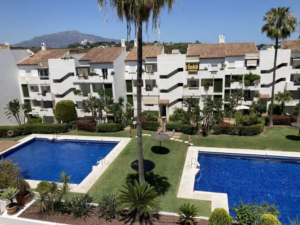Appartement Te koop in Estepona in Spanje, gelegen aan de 