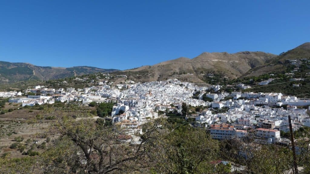 Villa Te koop in Competa in Spanje, gelegen aan de 