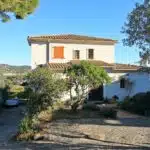 Vooraanzicht van resale villa in Sant Antoni De Calonge in Spanje, gelegen aan de  Costa Brava
