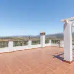 Villa Te koop in Vinuela in Spanje, gelegen aan de 